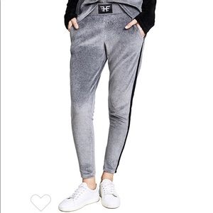 NWT Heroine Sport Volt sweatpants